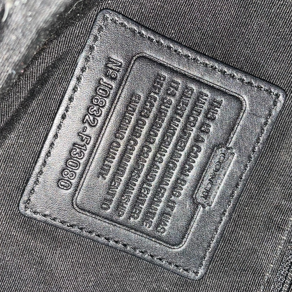 Coach Black and Gray Signature Shoulder Bag - Picture 2 of 10